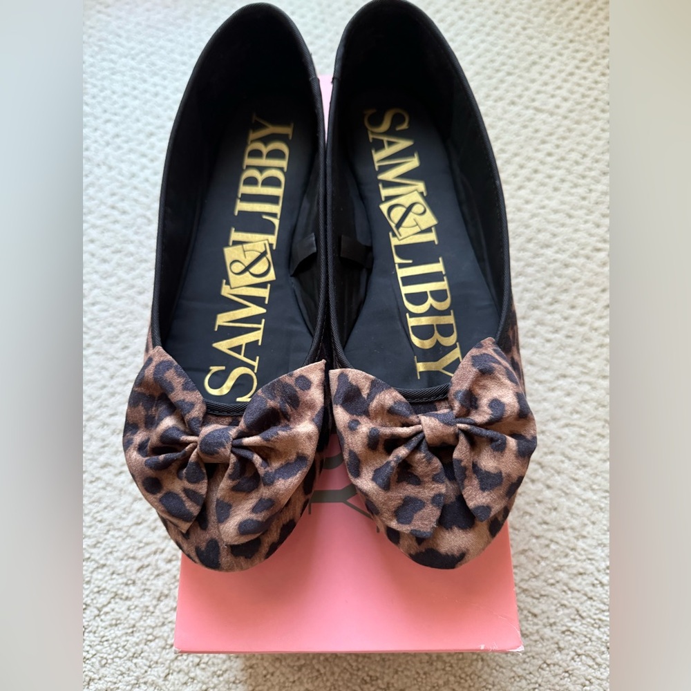 Sam & Libby ballet flats with bow cheetah print size 9